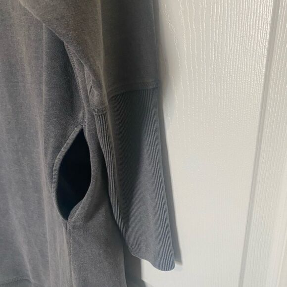 S.WEAR Women’s Vintage Wash Medium Thick Light Gray Dress T Shirt - Picture 3 of 5